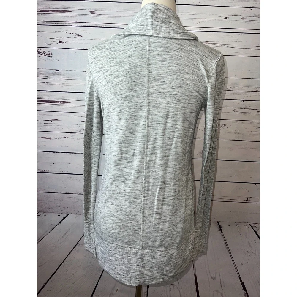 Athleta Pranayama Wrap Cover Up Cardigan Sweater XS Extra Small 777944 Yoga Gray
